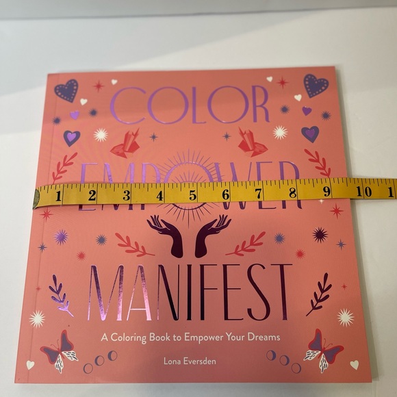 Color Empower Manifest  A Coloring Book to Empower Your Dreams by Lona Eversden - Picture 11 of 12